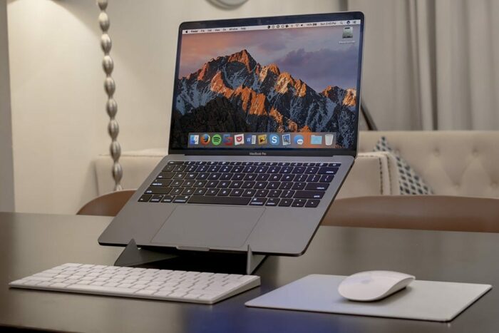 Klappbarer Laptopständer
