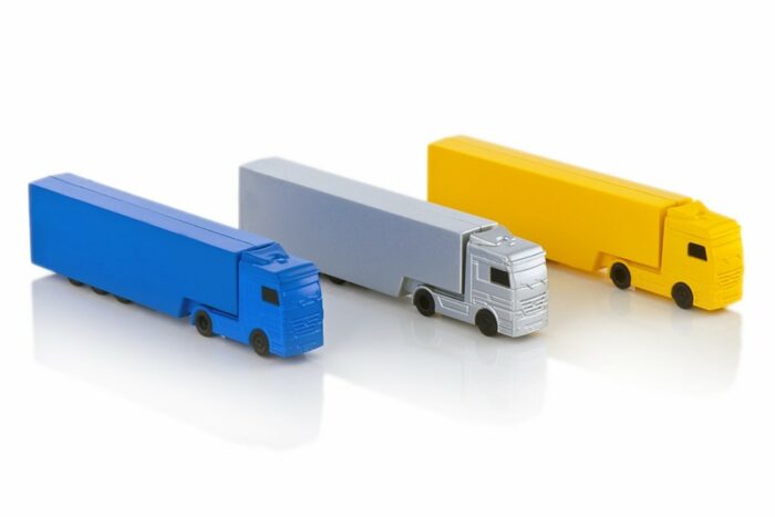 USB-Stick in Form eines LKW