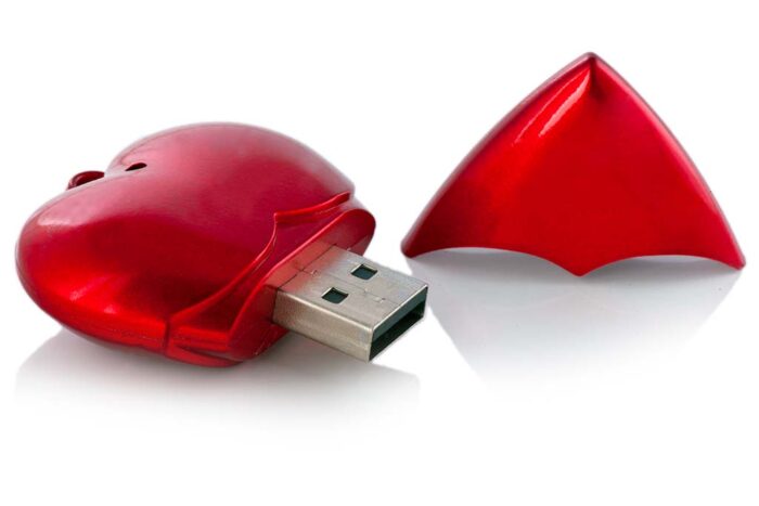 USB-Stick in Herz-Form