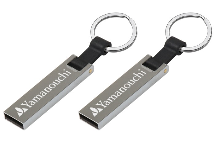 Metall-USB-Stick mit Schlüsselanhänger