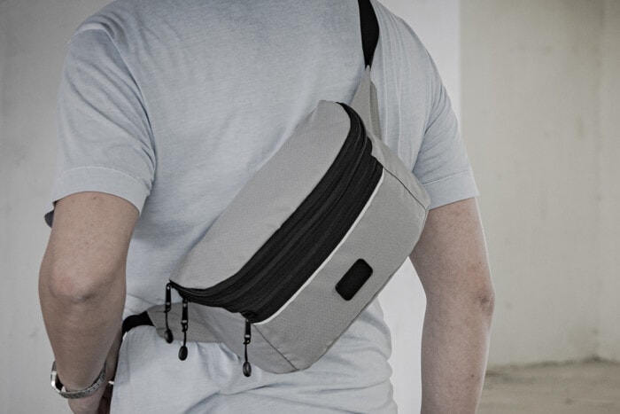 Faltbarer Rucksack und Schultertasche