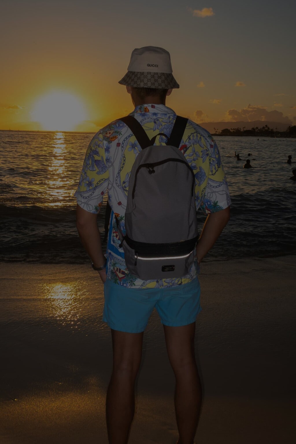 Faltbarer Rucksack und Schultertasche