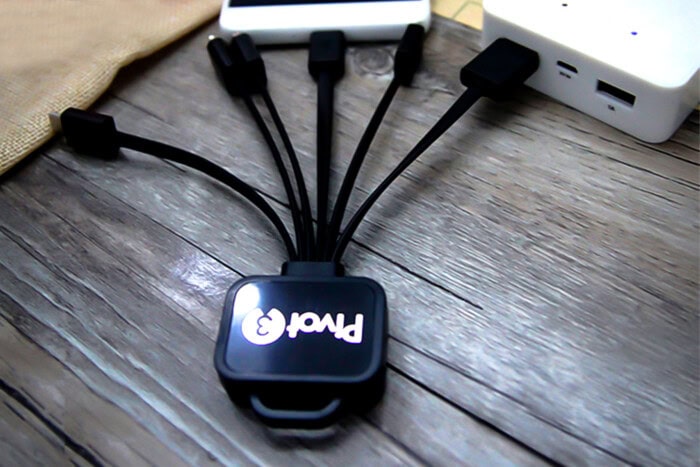 USB-Ladekabel mit LED-Logo