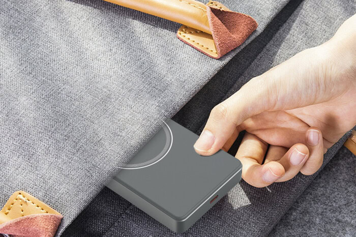 MagSafe Powerbank mit Handyhalterung – 3-in-1 Wireless Charger