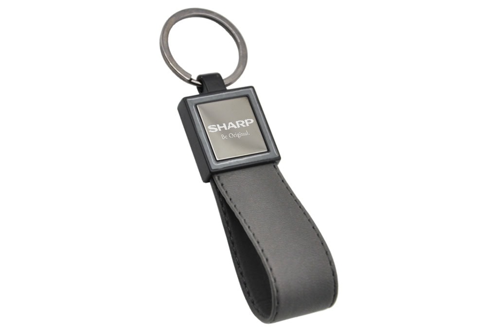 Schlüsselanhänger aus Kunstleder und Metall