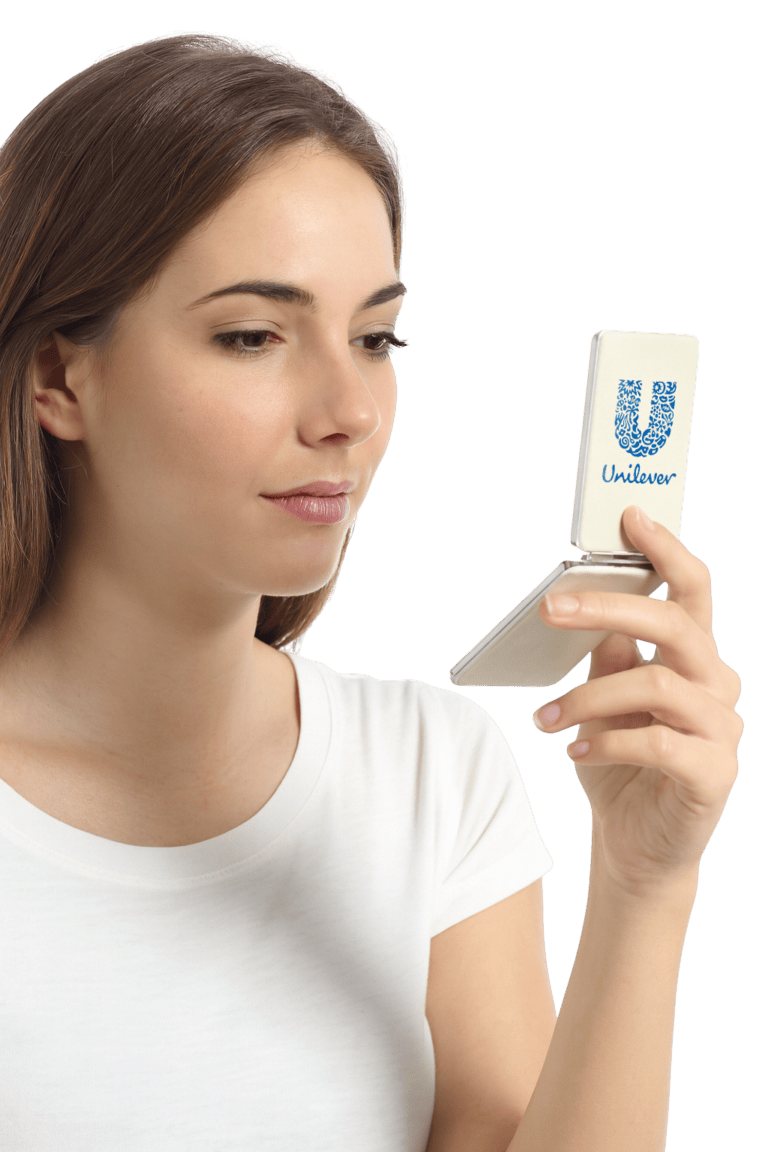 Rechteckiger Taschenspiegel mit Kunstleder